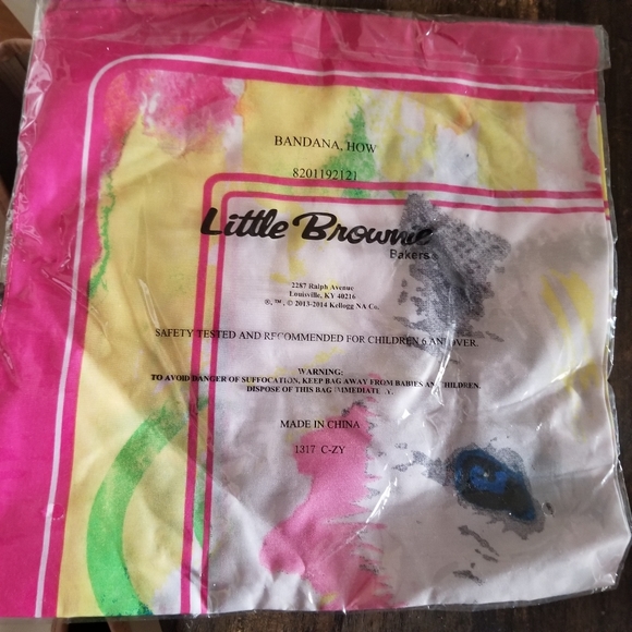 Girl Scouts Little Brownie Prize Bundle - Picture 5 of 8